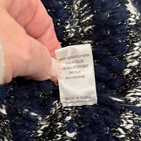 Anthropologie Moth Cardigan Sweater Mademoiselle Navy Boucle Chunky Knit LARGE - Picture 16 of 16